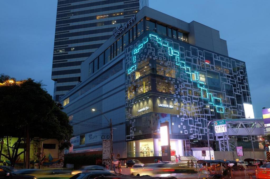 Twenty Three Residence Bangkok Esterno foto